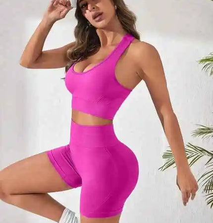 Hot Selling New Women's Seamless Gym Yoga Fitness Sportswear High Waist Butt Lift Squats Shorts Solid Color Sleeve Crop Top Set